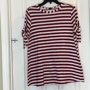 Agnes & Dora Tie Sleeve Top Maroon and White Size XL
